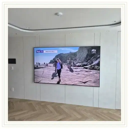춘천아테라더퍼스트 벽걸이TV 설치 상담 참고 이미지 첫 번째
