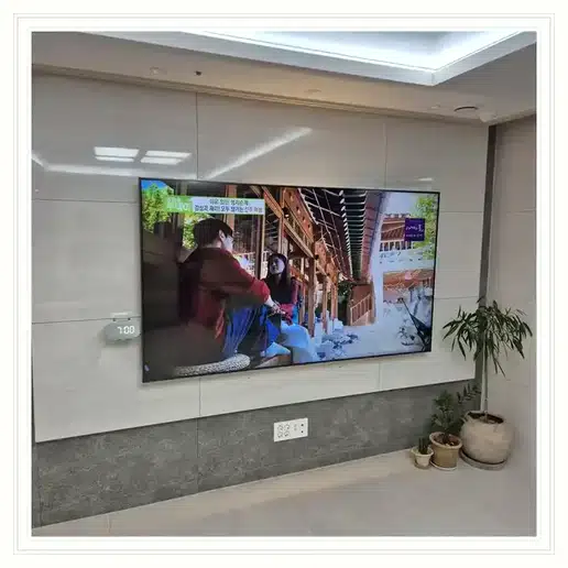 속초조양코아루아리스타 벽걸이TV 설치 상담 참고 이미지 첫 번째